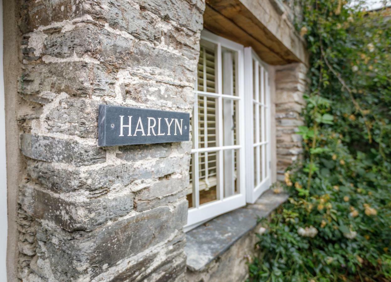 Trewornan Manor Bed & Breakfast Wadebridge Exterior photo